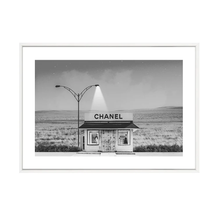 CHANEL SHOP B/W PRINT - Image 17