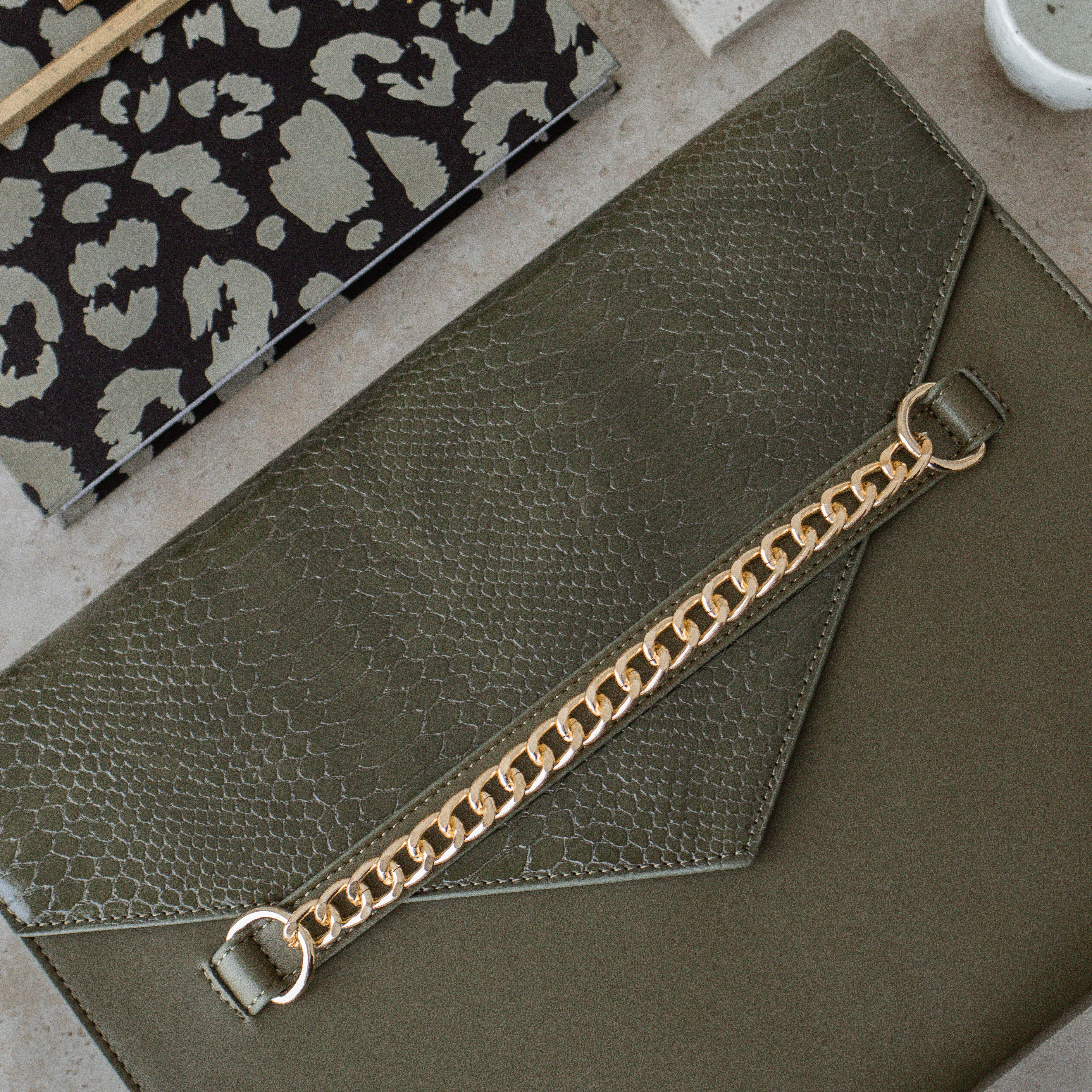 Forest Green laptop sleeve - Image 3