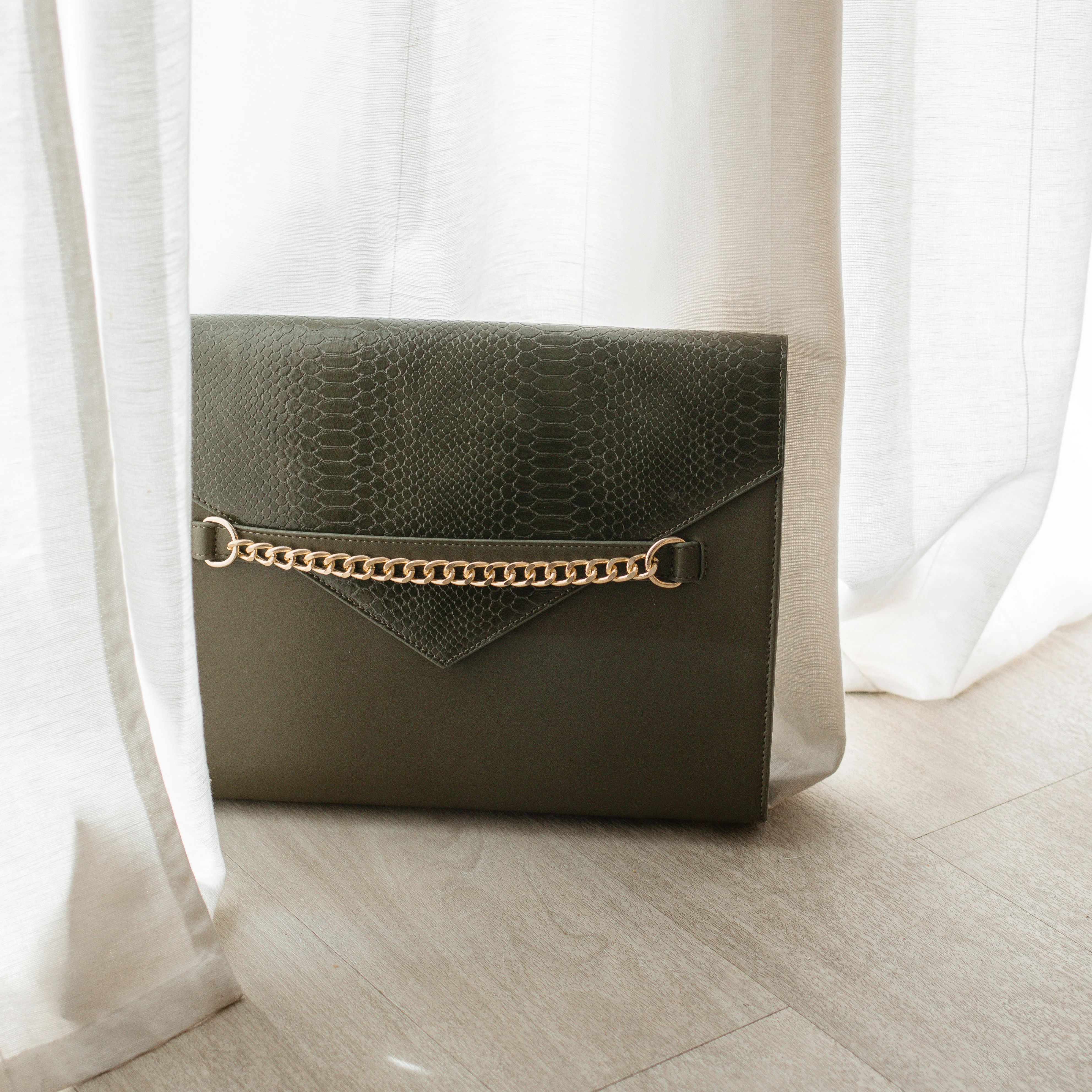 Forest Green laptop sleeve - Image 5
