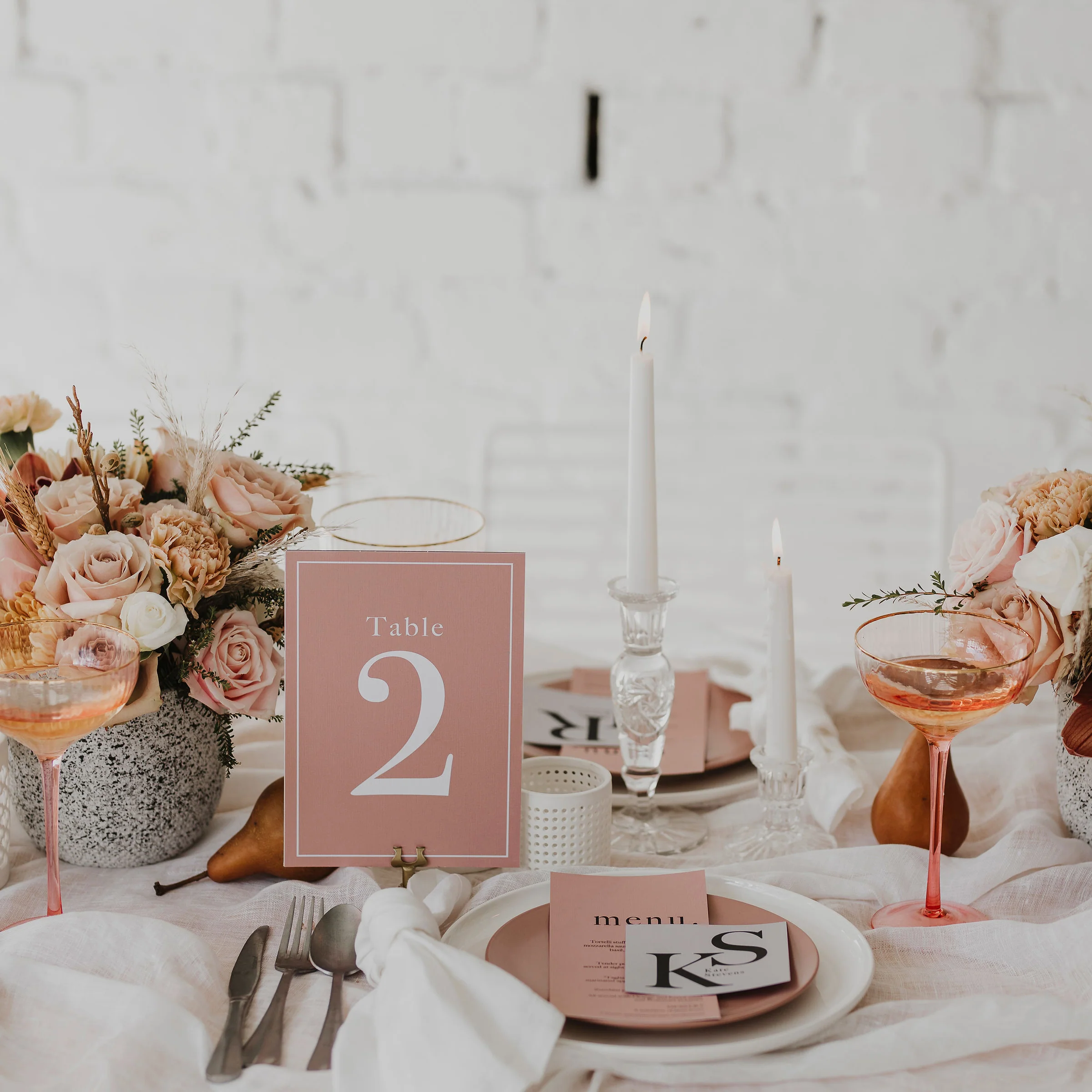 INITIAL WEDDING MENU & PLACE NAME SET PINK - Image 3